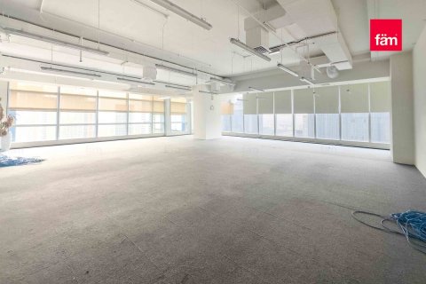 Купить офис в Бизнес-Бэе, Дубай: 575.9м², № 11482 - фото 11
