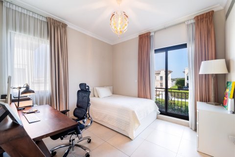 Villa en Dubai, 4 dormitorios, 338 m², № 103219 - foto 3