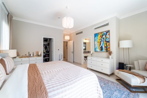 Villa en Dubai, 4 dormitorios, 338 m², № 103219 - foto 4