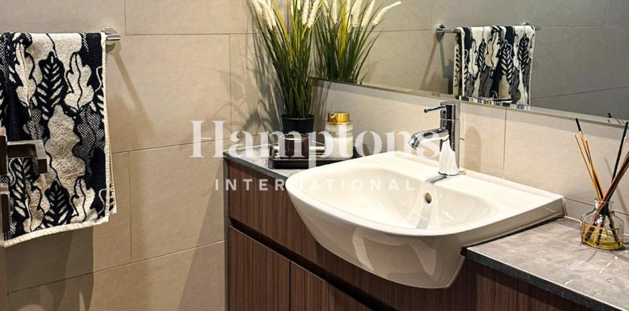 Таунхаус в Мудоне, Дубай, 3 спальни, 180м², № 125083