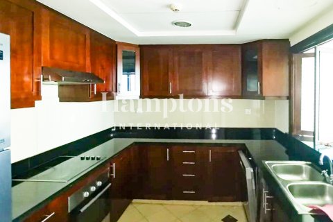 Apartamento en The Views 1, The Views, Dubai, 2 dormitorios, 131.45774500 m², № 125079 - foto 4