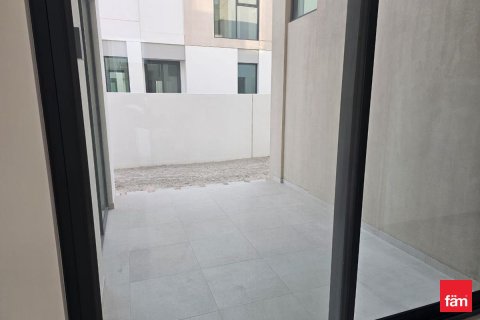 Снять в аренду виллу в Дубае: 4 спальни, 458.5м², № 85936 - фото 7