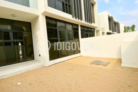 Townhouse in DAMAC Hills (Akoya by DAMAC), Dubai 3 bedrooms, 227 sq.m. № 60027 - photo 3