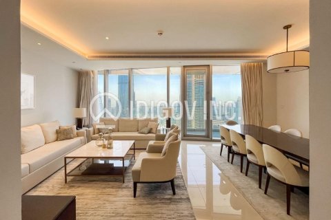 Appartement à The Address Residence Fountain Views, Downtown Dubai (Downtown Burj Dubai), Dubai, 4 chambres, 236 m², № 60028 - photo 9