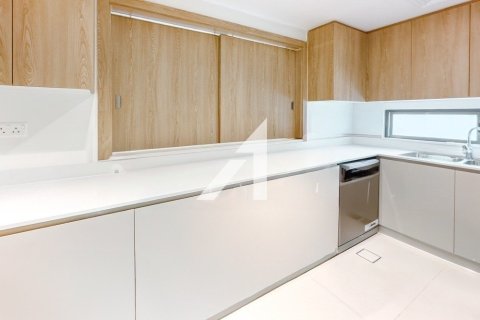 Villa in Dubai 3 bedrooms, 294.7 sq.m. № 60033 - photo 7