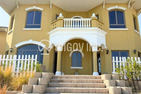 Снять в аренду виллу в Garden Homes, Пальма Джумейра, Дубай: 5 спален, 622м², № 60029 - фото 4
