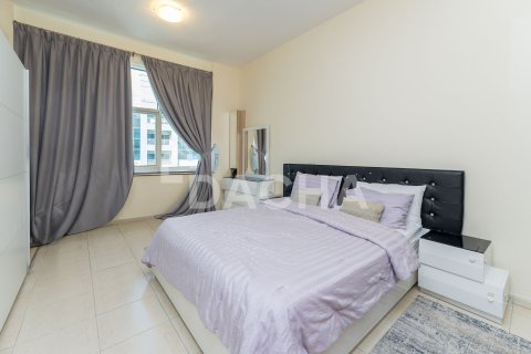 Apartment in Dubai Sports City, Dubai 2 bedrooms, 147 sq.m. № 105386 - photo 4