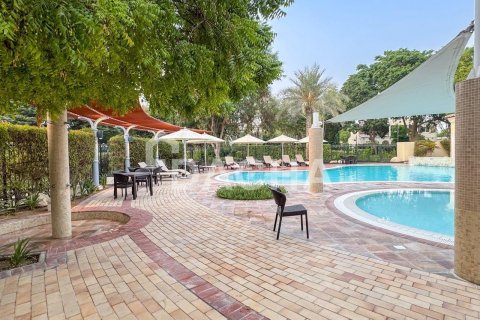 Villa en Green Community Motor City, Motor City, Dubai, 5 dormitorios, 399 m², № 105388 - foto 13