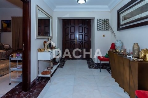 Villa en Green Community Motor City, Motor City, Dubai, 5 dormitorios, 399 m², № 105388 - foto 23