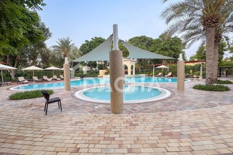 Villa en Green Community Motor City, Motor City, Dubai, 5 dormitorios, 399 m², № 105388 - foto 14