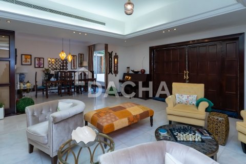 Villa en Green Community Motor City, Motor City, Dubai, 5 dormitorios, 399 m², № 105388 - foto 16