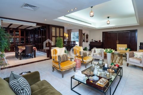 Villa en Green Community Motor City, Motor City, Dubai, 5 dormitorios, 399 m², № 105388 - foto 20
