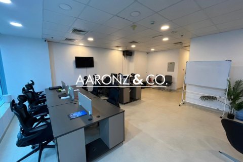 Oficina en Bayswater, Business Bay, Dubai, 70 m², № 103159 - foto 6