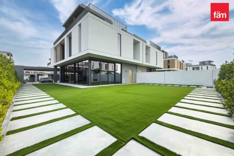 Villa in Dubai 5 bedrooms, 419.9 sq.m. № 72149 - photo 1