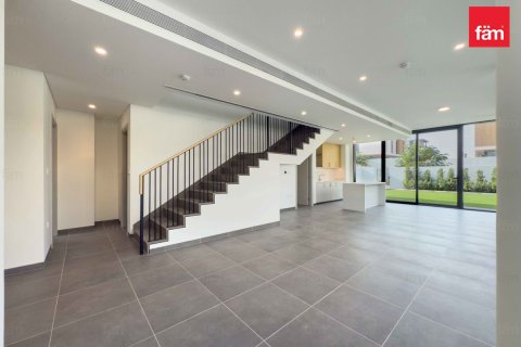 Villa in Dubai 5 bedrooms, 419.9 sq.m. № 72149 - photo 3