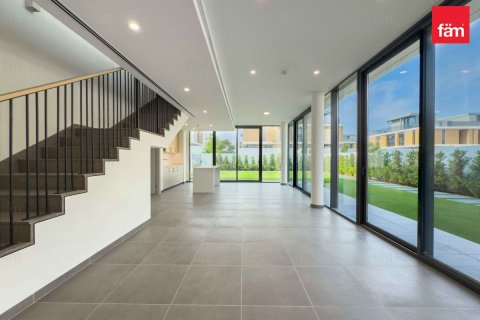 Villa in Dubai 5 bedrooms, 419.9 sq.m. № 72149 - photo 6