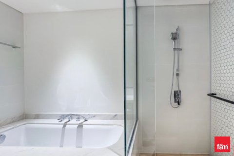 Apartment in Dubai 3 bedrooms, 165.7 sq.m. № 72151 - photo 16