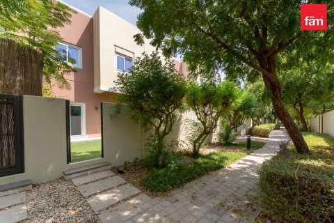 Townhouse in Dubai 3 bedrooms, 162.4 sq.m. № 139614 - photo 24
