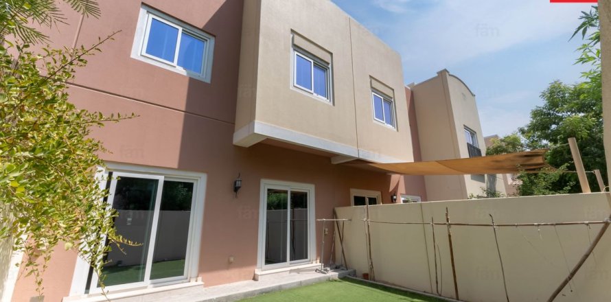 Townhouse in Dubai 3 bedrooms, 162.4 sq.m. № 139614
