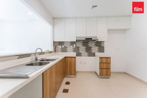 Townhouse in Dubai 3 bedrooms, 162.4 sq.m. № 139614 - photo 14
