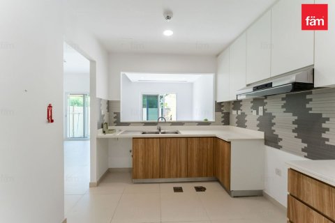 Townhouse in Dubai 3 bedrooms, 162.4 sq.m. № 139614 - photo 16