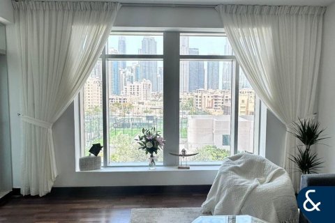 Apartamento en BURJ VIEWS en Downtown Dubai (Downtown Burj Dubai), Dubai, 1 dormitorio, 84 m², № 99071 - foto 4