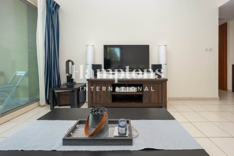 Apartment in Greens, Dubai 2 bedrooms, 105.27024736 sq.m. № 113961 - photo 8