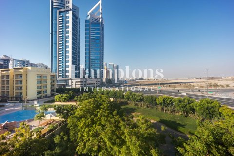 Apartment in Greens, Dubai 2 bedrooms, 105.27024736 sq.m. № 113961 - photo 13
