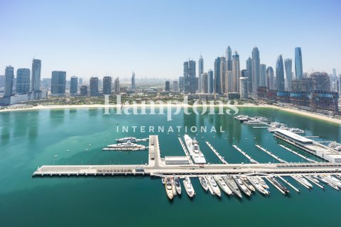 Ático en Dubai Harbour, Dubai, 4 dormitorios, 232.07912624 m², № 113965 - foto 19