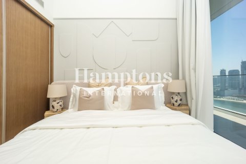 Ático en Dubai Harbour, Dubai, 4 dormitorios, 232.07912624 m², № 113965 - foto 4