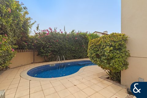 Villa à Jumeirah Golf Estates, Dubai, 4 chambres, 347 m², № 88583 - photo 3