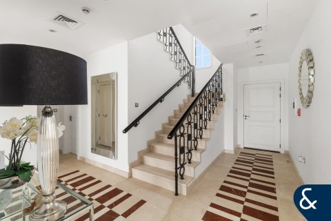 Villa à Jumeirah Golf Estates, Dubai, 4 chambres, 347 m², № 88583 - photo 8