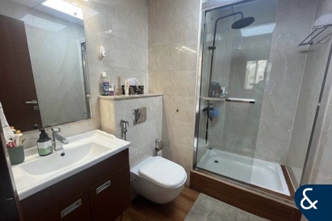 Apartamento en Jumeirah Village Circle, Dubai, 2 dormitorios, 121 m², № 88591 - foto 11