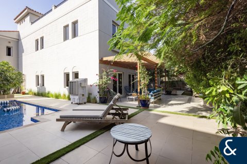 Villa in The Villa, Dubai 5 bedrooms, 595 sq.m. № 88587 - photo 12