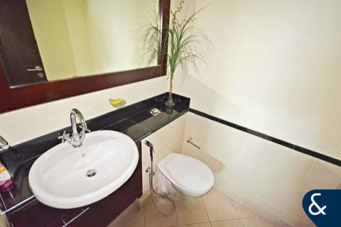 Appartement à Golf Towers, The Views, Dubai, 1 chambre, 92 m², № 74613 - photo 5