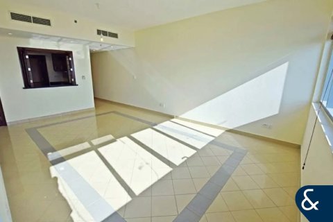 Appartement à Golf Towers, The Views, Dubai, 1 chambre, 92 m², № 74613 - photo 2