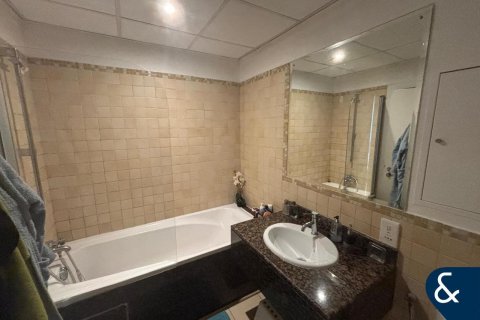 Appartement à Rimal, Jumeirah Beach Residence, Dubai, 2 chambres, 131 m², № 74612 - photo 13