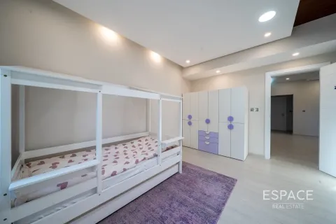 Villa in Meadows, Dubai 6 bedrooms, 457 sq.m. № 61549 - photo 19