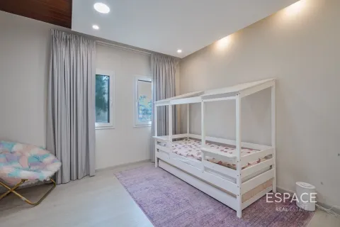 Villa in Meadows, Dubai 6 bedrooms, 457 sq.m. № 61549 - photo 18