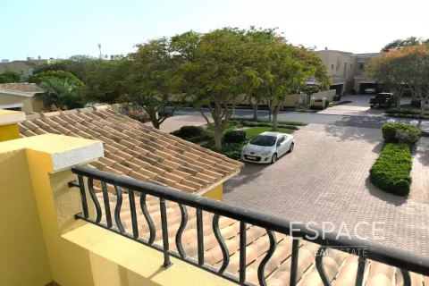 Купить виллу в Арабиан Ранчес, Дубай: 3 спальни, 206м², № 61544 - фото 20