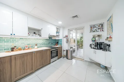 Villa in The Springs, Dubai 3 bedrooms, 209 sq.m. № 61543 - photo 5