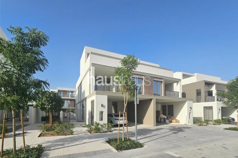 Villa in Aura, Tilal Al Ghaf, Dubai 5 bedrooms, 317 sq.m. № 44095 - photo 1