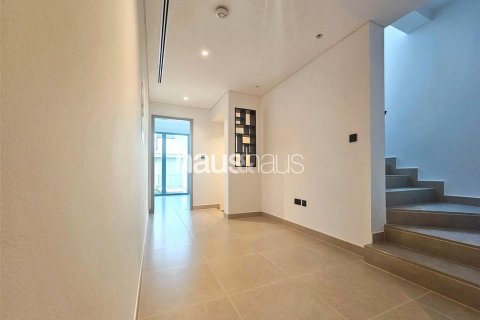 Villa in Aura, Tilal Al Ghaf, Dubai 5 bedrooms, 317 sq.m. № 44095 - photo 15