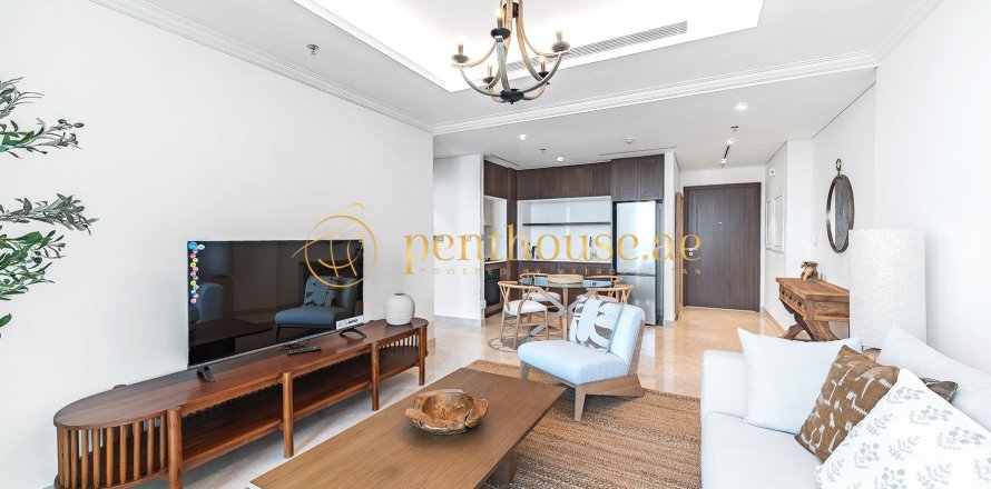 Apartment in EMAAR Beachfront, Dubai Harbour, Dubai 1 bedroom, 69 sq.m. № 73179