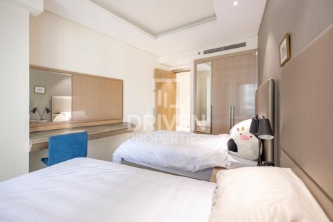 Appartement à DAMAC Towers by Paramount, Business Bay, Dubai, 2 chambres, 141 m², № 18892 - photo 4