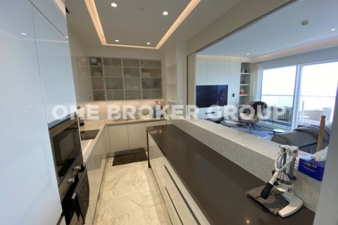 Купить квартиру в 1 JBR, Дубай: 3 спальни, 241.4м², № 335 - фото 6