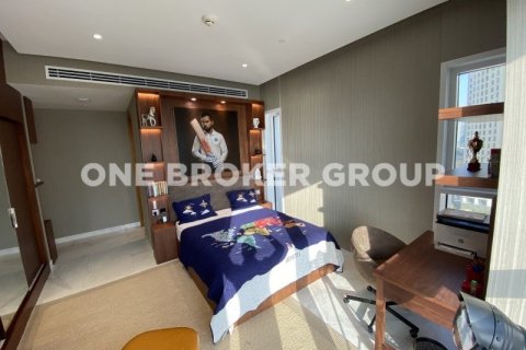 Купить квартиру в 1 JBR, Дубай: 3 спальни, 241.4м², № 335 - фото 10