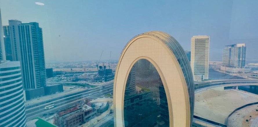 Bureau à Business Bay, Dubai, 54.4 m², № 41686