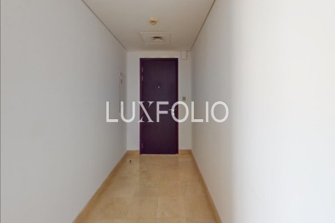 Apartment in DIFC, Dubai 1 bedroom, 74 sq.m. № 46143 - photo 8