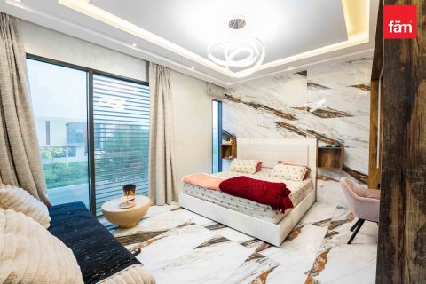 Townhouse in Dubai 4 bedrooms, 252 sq.m. № 64104 - photo 5